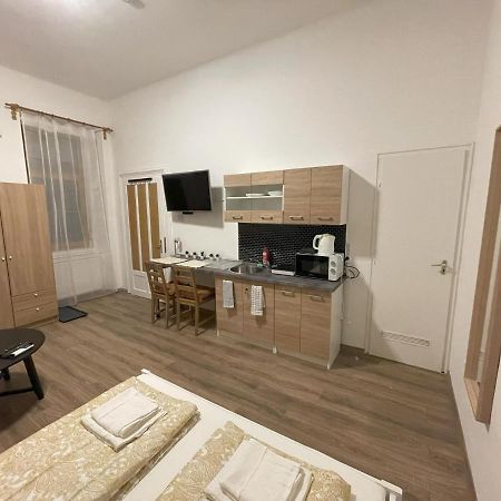 Mano Guesthouse ブダペスト エクステリア 写真