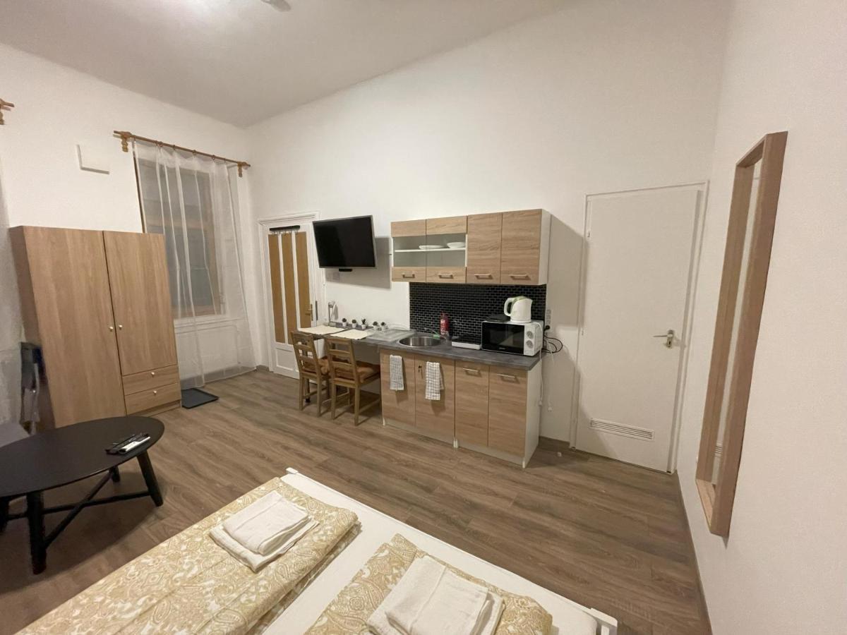 Mano Guesthouse ブダペスト エクステリア 写真