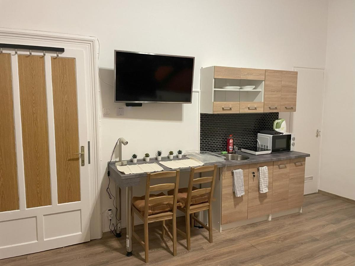 Mano Guesthouse ブダペスト エクステリア 写真
